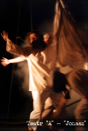 jonasz-teatr-a-00002-upscaled