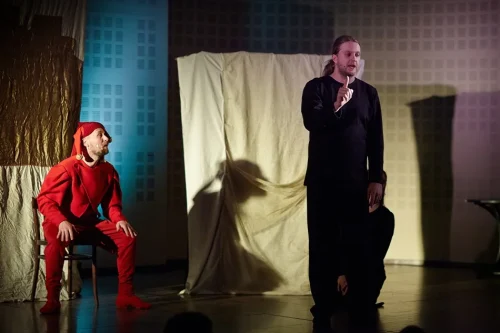 kto-ty-jestes-teatr-a-00017