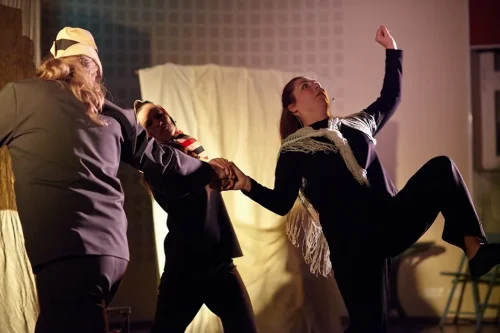 kto-ty-jestes-teatr-a-00023